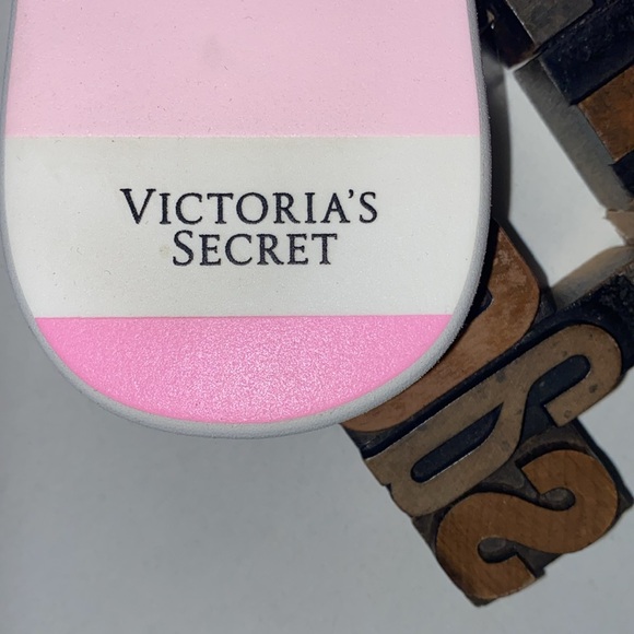 🆕VICTORIA’S SECRET Pink & White Striped Flip Flop Sandals - Picture 11 of 12